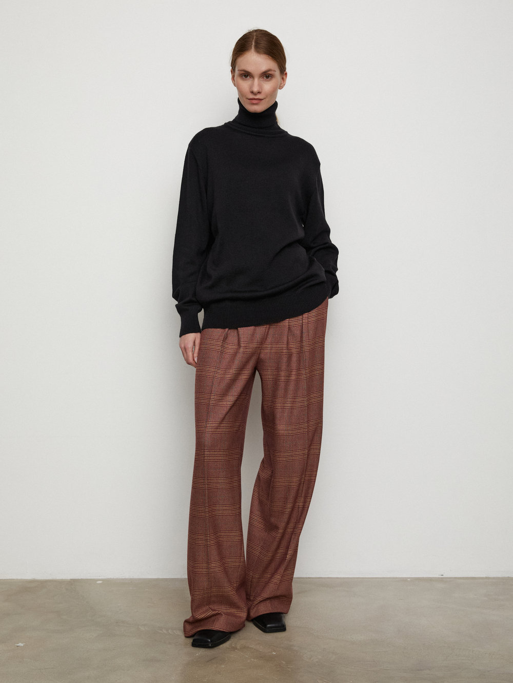Водолазка Maroon Black