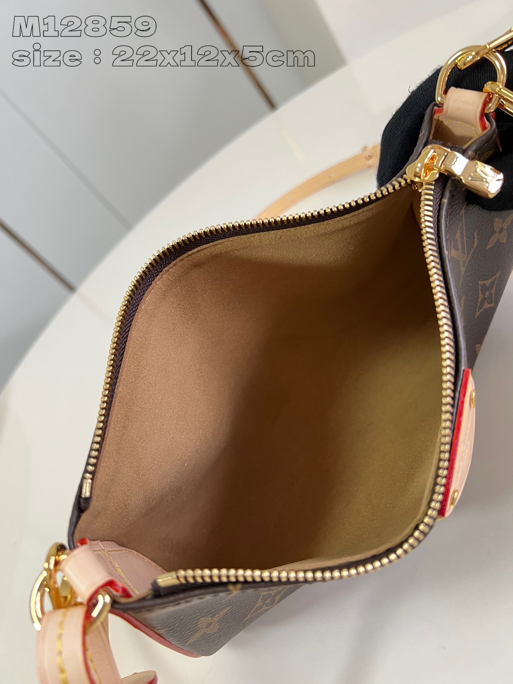 Louis Vuitton Pochette Tirette
