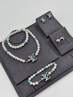Колье Louis Vuitton