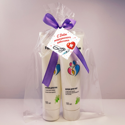 Подарочный набор "Бархатные ручки и ножки" в пакете