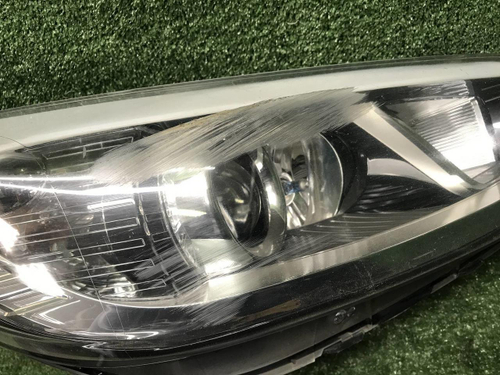 Битая Фара правая KIA Ceed 2 JD (12-18) галоген