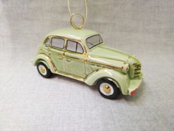 Фарфоровая ёлочная игрушка Автомобиль 01