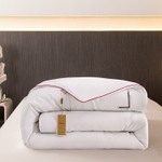 Одеяло SM Всесезонное SM001 красный кант 200*220 см