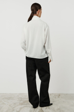 Блуза с шарфом