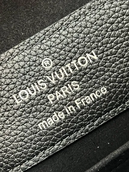 Сумка Louis Vuitton Lockme Ever Mini черный