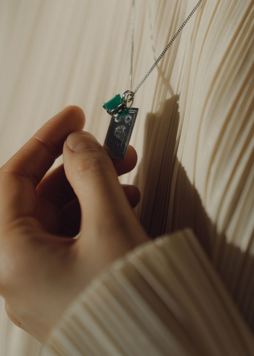 Подвеска карта таро Влюбленные малая родий La Lune