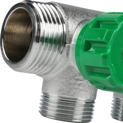 FAR Коллектор рег. 1" 3 отв. 3/4" Flat-Faced (под плоское уплотнение)