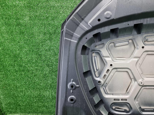 Капот Geely Monjaro (2021-н.в.)