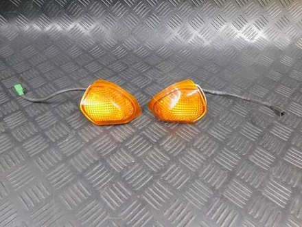 Поворотники задние Kawasaki ZZR 400 98 053050