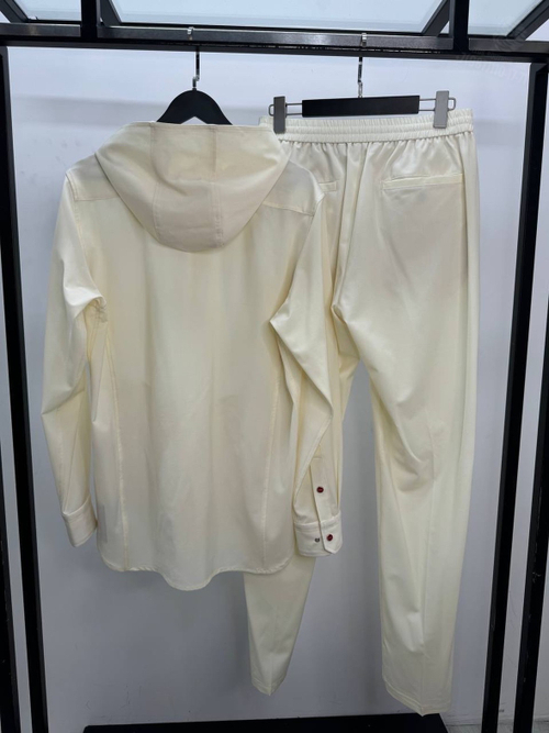 Прогулочный костюм Kiton