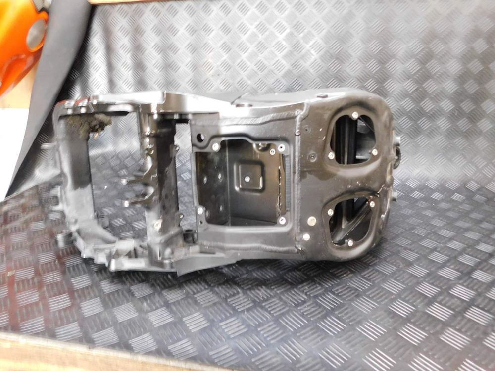 Рама без ПТС Kawasaki ZZR1400 ZXT40C 051946