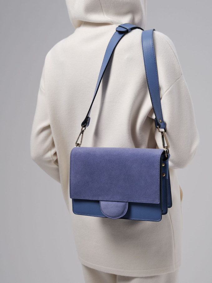 Сумка замшевая через плечо сиреневая