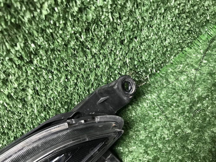 ДХО правый Genesis G80 (2016-2020)