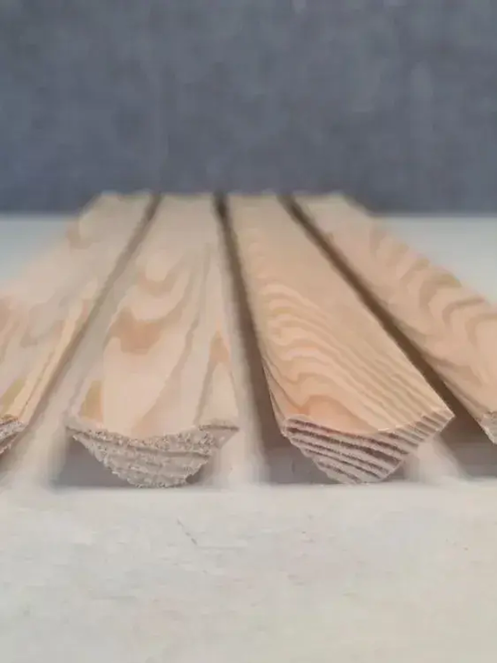 Плинтус деревянный потолочный (сосна) сорт Экстра 13х30х1000 мм, 10 шт.