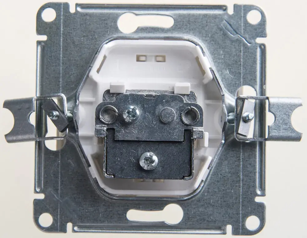 GLOSSA TV РОЗЕТКА одиночная 1дБ, механизм, ПЕРЛАМУТР