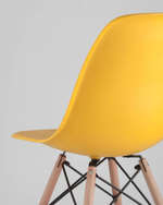 Стул Eames DSW желтый
