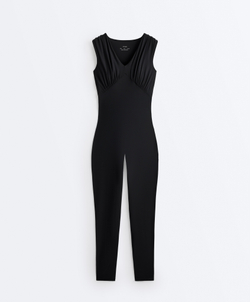 Oysho Длинный комбинезон Light Touch с V-образным вырезом, черный