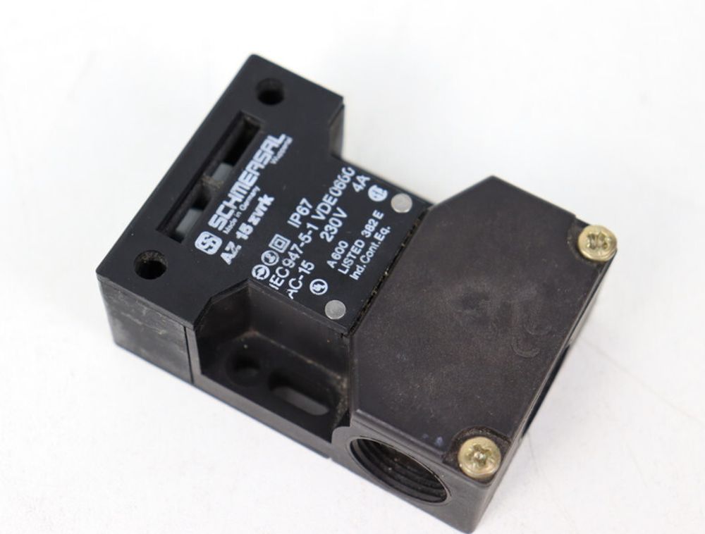 IEC 947-5-1 VDE0660