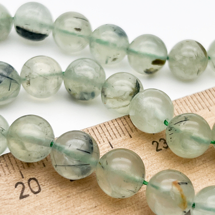 Пренит бусины, диаметр около 9,5-9,8 мм, цена за 10 шт (1/4 нити)