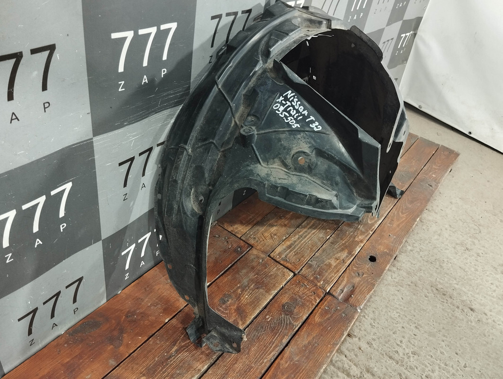 Подкрылок передний левый Nissan X-Trail 3 (T32) 13-нв Б/У Оригинал 638434CB0A