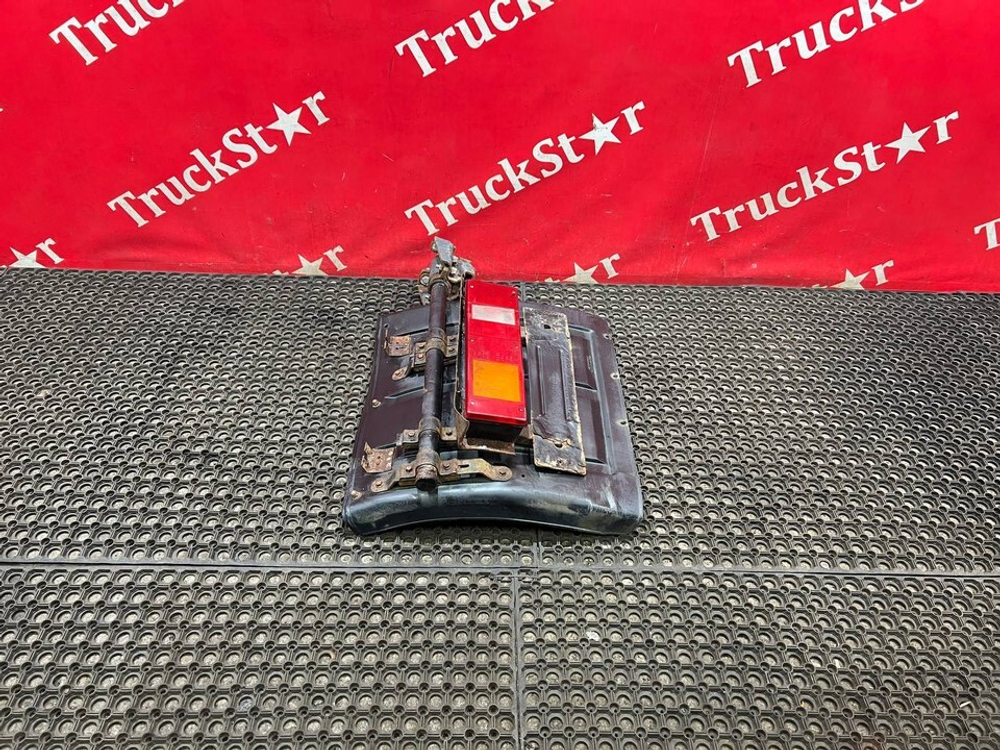 Крыло заднее левое задняя часть