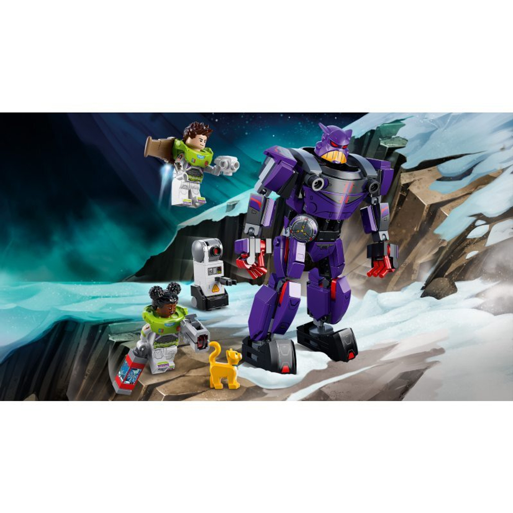Конструктор LEGO Disney Базз Лайтер - Схватка Зурга 76831