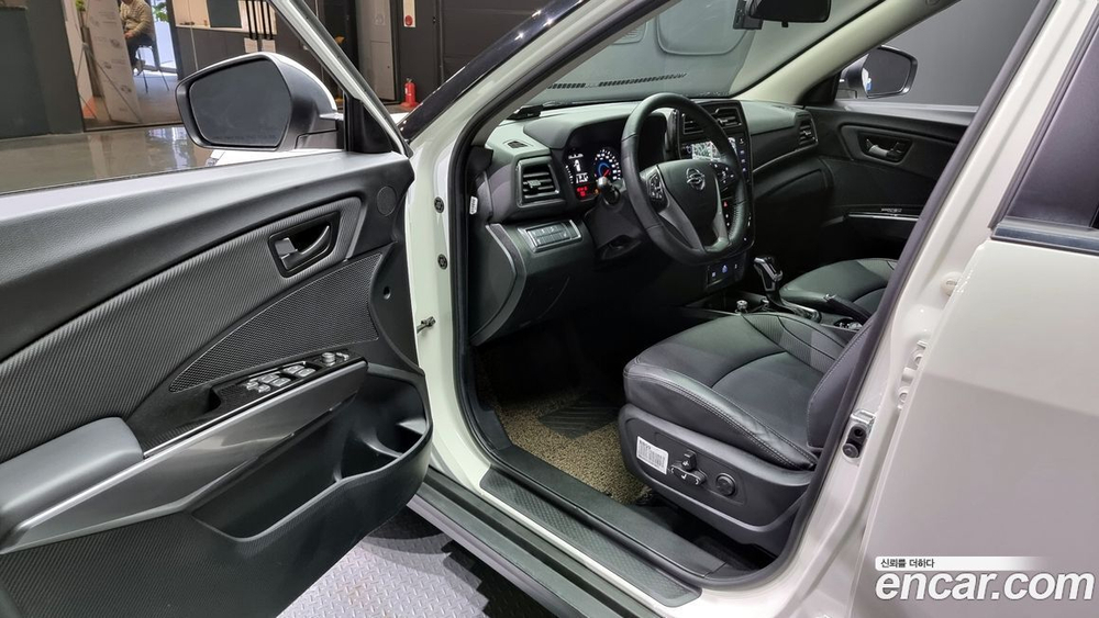 KG Mobility (Ssangyong) Tivoli Air 1.5 A5 2WD (12.2022)