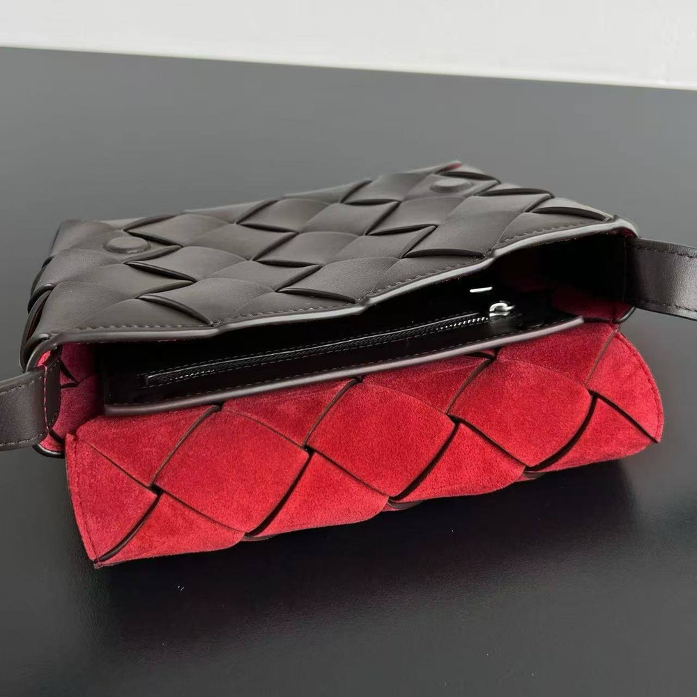 Сумка через плечо Bottega Veneta DIAGO