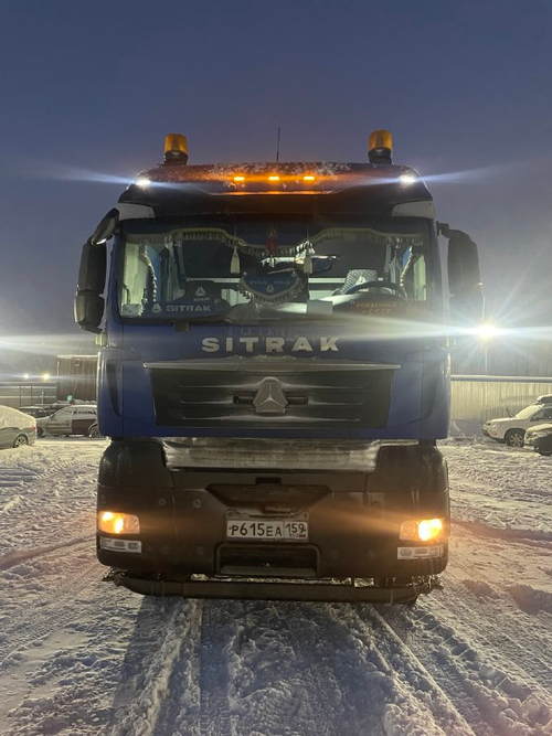 SITRAK C7H 6x4 Седельный тягач ZZ4256V364HE (Дизельный, 12,4 л, 540 л.с., АТ)