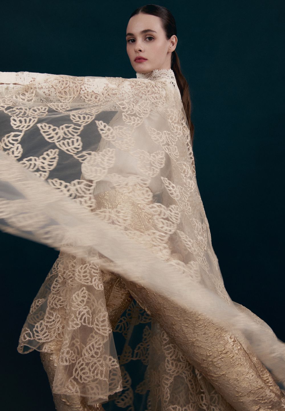 Кейп Golden leaves