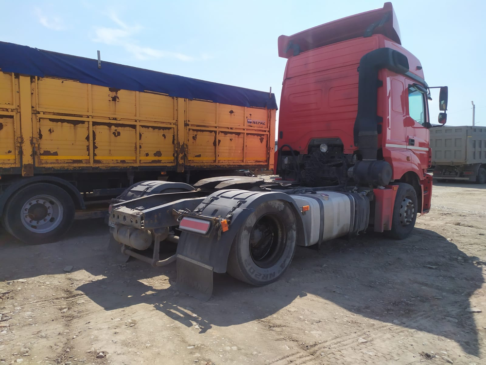 КамАЗ 5490 4x2 Седельный тягач 5490-022-87(S5) (Дизельный, 11,9 л, 401 л.с., МТ)