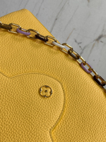 Louis Vuitton Capucines MM
