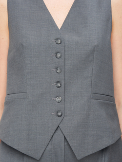 Жилет костюмный