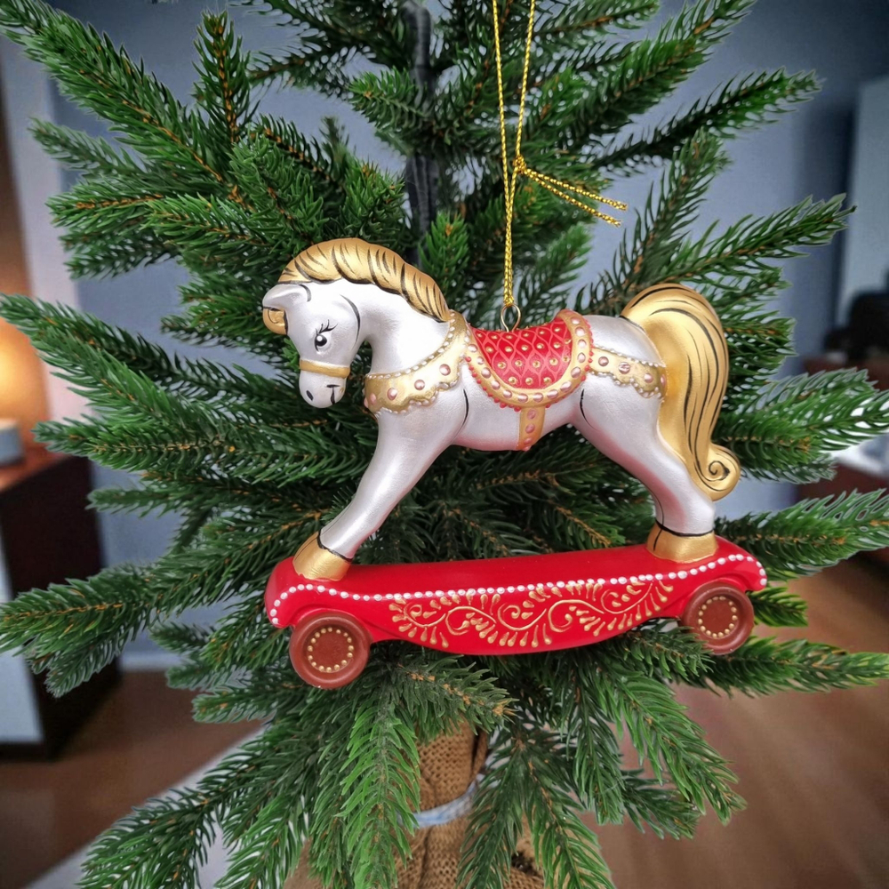 Лошадка Каталка ёлочная игиушка из фарфора