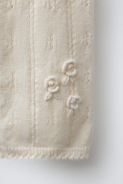 ZARA ТРИКОТАЖНЫЙ КОМБИНЕЗОН С АЖУРНОЙ ВЫШИВКОЙ, ЭКРЮ