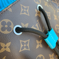 Louis Vuitton Christopher MM