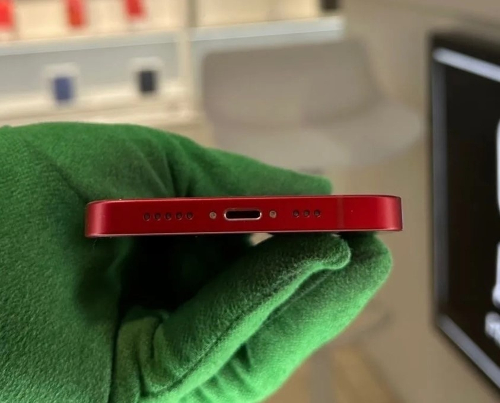 iPhone 13, 128 ГБ б/у