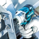 Makita DTW285RTK гайковерт аккумуляторный (1 x 5 Ач, ЗУ)
