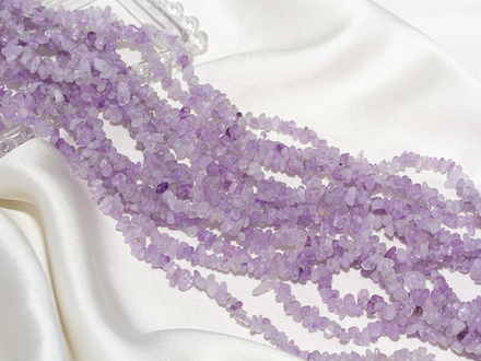 Нить бусины из лавандового аметиста 6-7мм (галька)