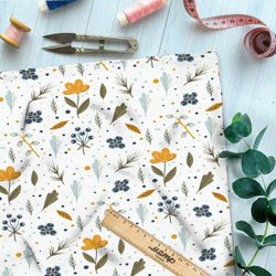 Ткань поплин болотные листья и цветы на белом фоне