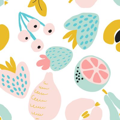 Нежные фрукты и ягоды на белом фоне