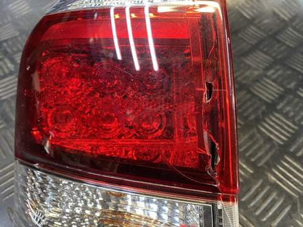 стоп левый Toyota Corolla Fielder NZE161 164 NKE165 13-106