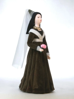 Кукла в праздничном костюме дворянки из Бургундии