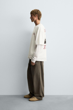 ZARA ФУТБОЛКА С ФОТОПРИНТОМ, ЖЕЛТОВАТО-БЕЛЫЙ