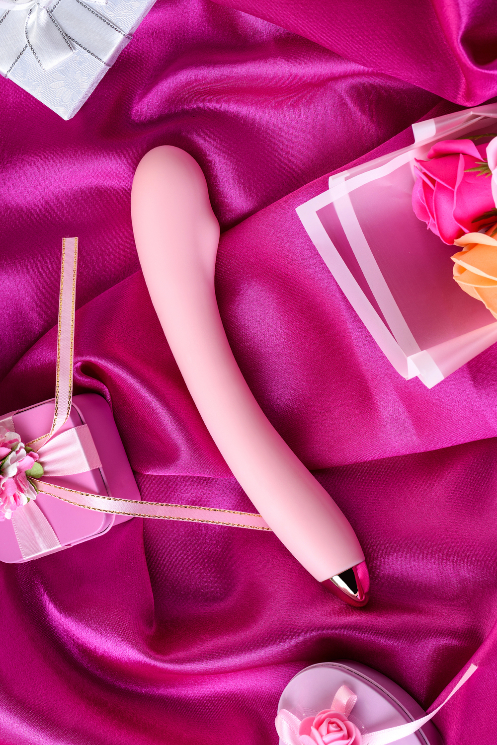 Вибромассажер Eromantica Kristen розовый 22,5 см