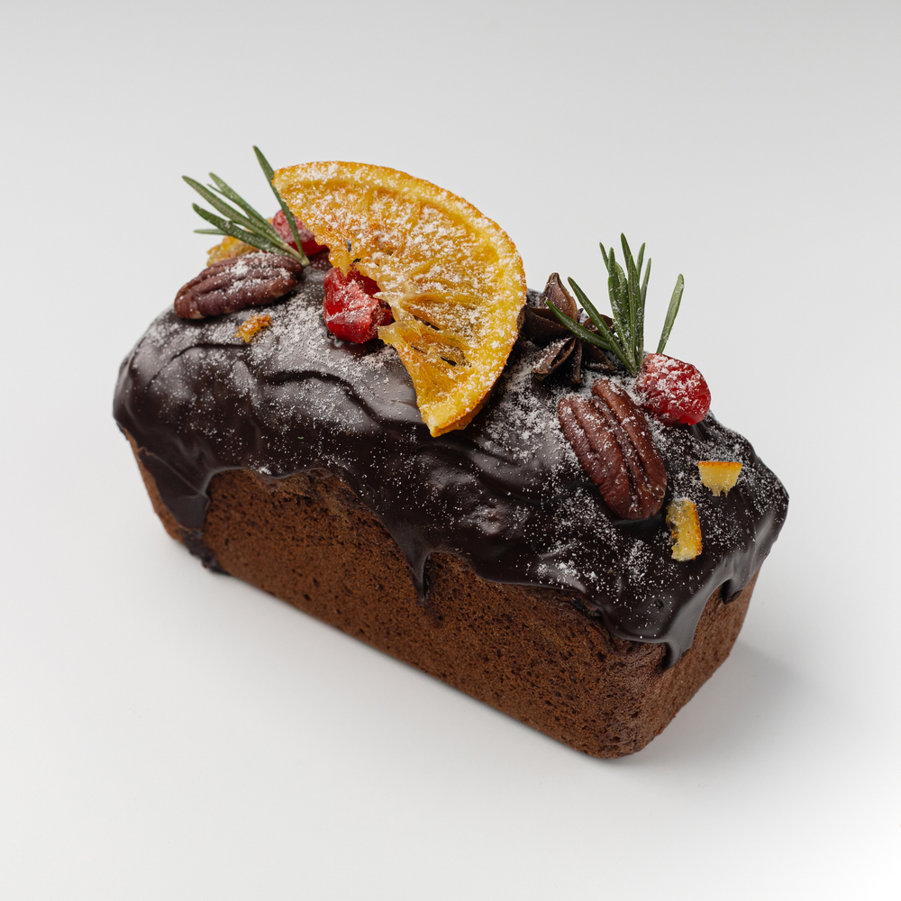 Кекс Рождественский шоколадный с цукатами вишни и апельсина