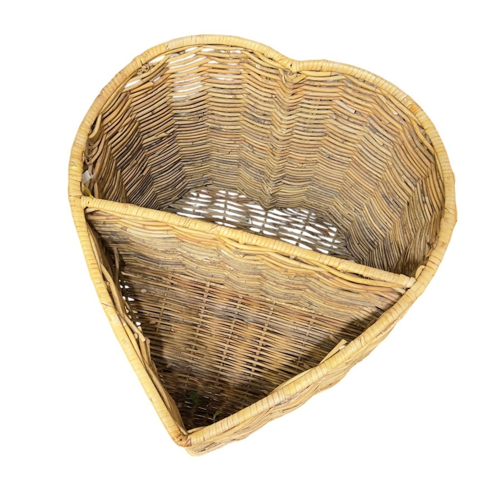 Корзина в виде сердца 50 см