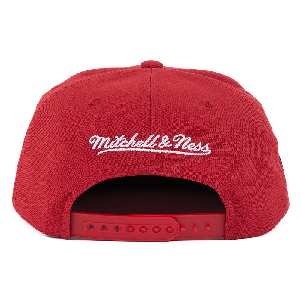 Кепка Mitchell&Ness NBA Conference Patch Snapback Chicago Bulls Cap Red