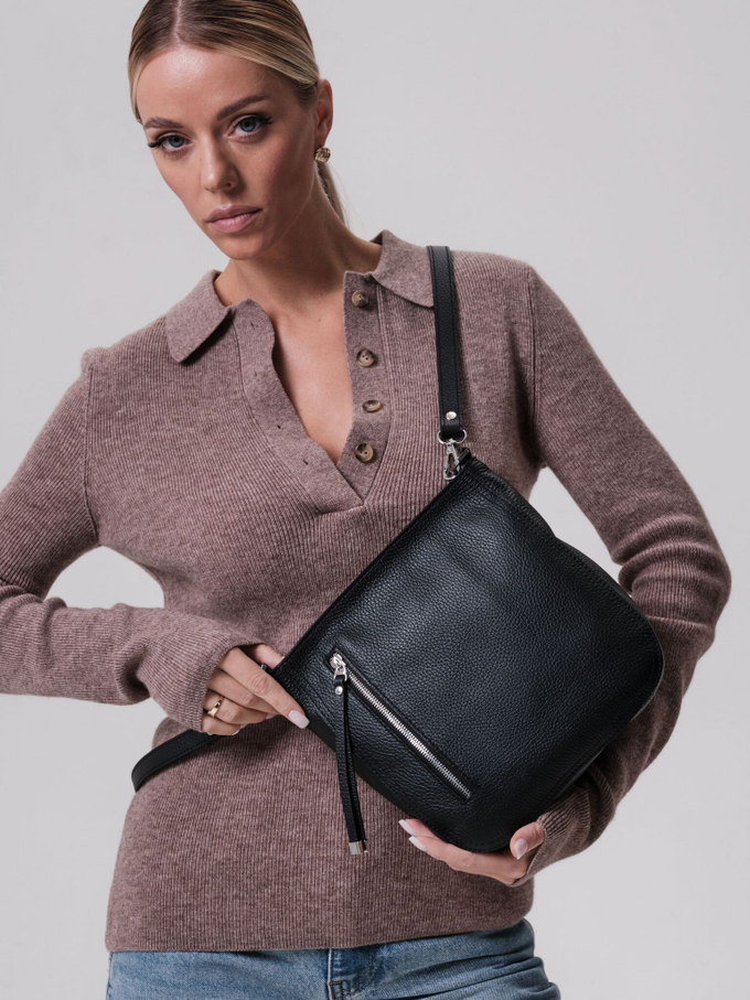 Сумка кожаная кросс-боди черная