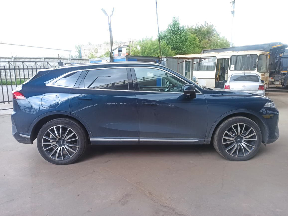 WEY 05 PHEV 2.0 T DHT 4WD Premium